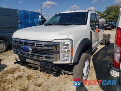 2023 FORD F550 SUPER DUTY 1FD0W5HTXPEC31958 - główne zdjęcie licytacji z USA - miniatura