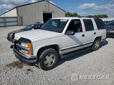 1997 CHEVROLET TAHOE K1500 1GNEK13R0VJ396682 - główne zdjęcie licytacji z USA - miniatura