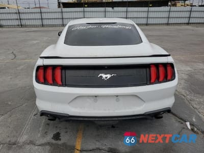 Zdjęcie 6 z 12 samochodu: 2018 FORD MUSTANG VIN:1FA6P8TH6J5157015 - miniatura