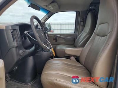 Zdjęcie 7 z 13 samochodu: 2014 CHEVROLET EXPRESS G2500 VIN:1GCWGFCA9E1192212 - miniatura