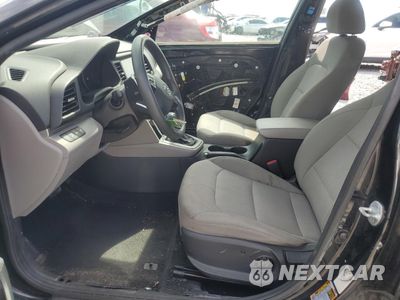 Zdjęcie 7 z 14 samochodu: 2020 HYUNDAI ELANTRA SEL VIN:5NPD84LF4LH577056 - miniatura