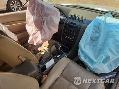 Zdjęcie 8 z 12 samochodu: 1999 NISSAN MAXIMA GLE VIN:JN1CA21A0XT707916 - miniatura