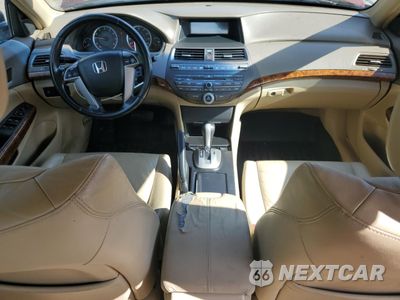 Zdjęcie 8 z 12 samochodu: 2009 HONDA ACCORD EXL VIN:1HGCP26859A090451 - miniatura