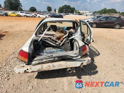 Zdjęcie 6 z 12 samochodu: 1999 NISSAN MAXIMA GLE VIN:JN1CA21A0XT707916 - miniatura