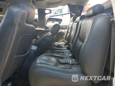 Zdjęcie 10 z 12 samochodu: 2003 CHEVROLET SILVERADO K3500 VIN:1GCJK33133F154157 - miniatura