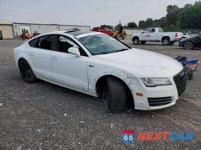 Czwarte zdjęcie samochodu z boku: 2013 AUDI A7 PREMIUM PLUS VIN:WAUYGAFC3DN110360 - miniatura