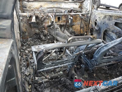 Zdjęcie 8 z 11 samochodu: 2007 TOYOTA YARIS BASE VIN:JTDJT923975101509 - miniatura