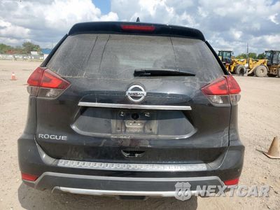 Zdjęcie 6 z 15 samochodu: 2017 NISSAN ROGUE S VIN:5N1AT2MT3HC791688 - miniatura