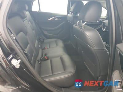 Zdjęcie 10 z 13 samochodu: 2018 INFINITI QX30 BASE VIN:SJKCH5CR7JA047242 - miniatura