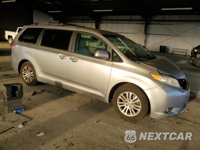 Czwarte zdjęcie samochodu z boku: 2011 TOYOTA SIENNA XLE VIN:5TDYK3DC5BS102512 - miniatura