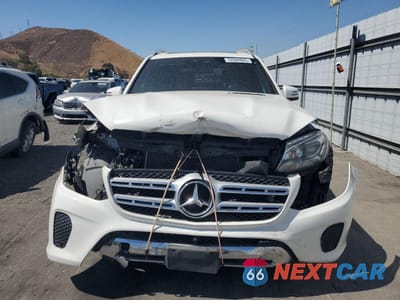 Piąte zdjęcie samochodu w środku: 2017 MERCEDES-BENZ GLS 450 4MATIC VIN:4JGDF6EEXHA909078 - miniatura