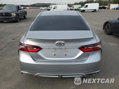 Zdjęcie 6 z 13 samochodu: 2024 TOYOTA CAMRY SE NIGHT SHADE VIN:4T1G11AK6RU867972 - miniatura