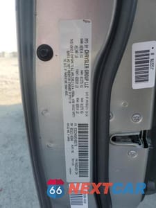 Zdjęcie 12 z 12 samochodu: 2014 CHRYSLER 300 VIN:2C3CCAAG0EH365176 - miniatura