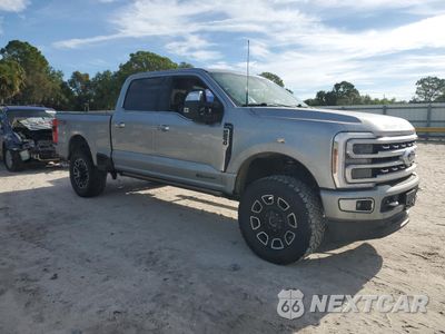 Czwarte zdjęcie samochodu z boku: 2024 FORD F250 SUPER DUTY VIN:1FT8W2BTXRED24139 - miniatura