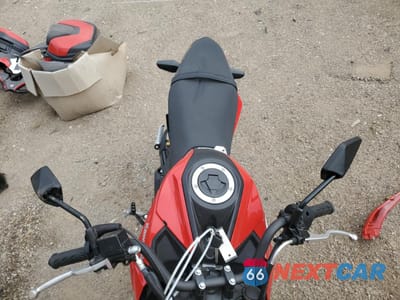 Piąte zdjęcie samochodu w środku: 2023 KAWASAKI BR125 J VIN:JKABRRJ19PDA26476 - miniatura