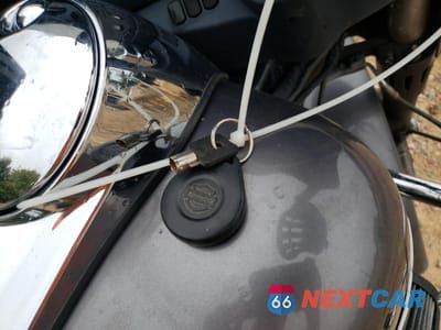 Zdjęcie 8 z 9 samochodu: 2014 HARLEY-DAVIDSON FLHX STREET GLIDE VIN:1HD1KBM12EB608836 - miniatura