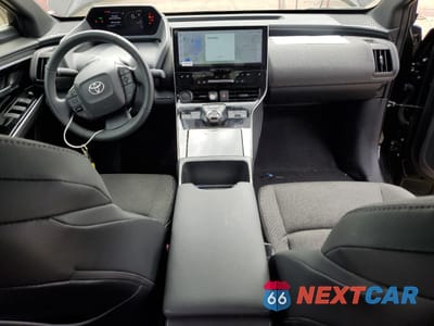 Zdjęcie 8 z 13 samochodu: 2024 TOYOTA BZ4X XLE VIN:JTMABACA2RA079994 - miniatura