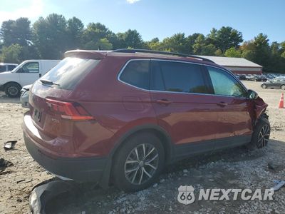 Trzecie zdjęcie samochodu z tyłu: 2019 VOLKSWAGEN TIGUAN SE VIN:3VV2B7AX3KM104653 - miniatura