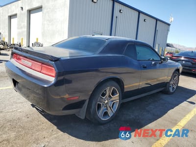 Trzecie zdjęcie samochodu z tyłu: 2011 DODGE CHALLENGER R/T VIN:2B3CJ5DT1BH507503 - miniatura