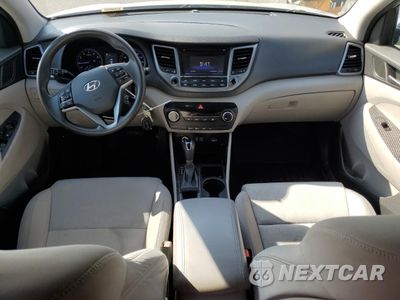 Zdjęcie 8 z 12 samochodu: 2016 HYUNDAI TUCSON LIMITED VIN:KM8J33A43GU211416 - miniatura
