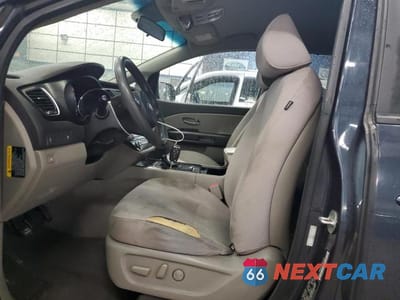 Zdjęcie 7 z 13 samochodu: 2016 KIA SEDONA LX VIN:KNDMB5C13G6144369 - miniatura