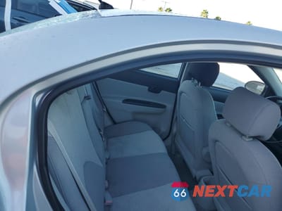 Zdjęcie 10 z 13 samochodu: 2007 HYUNDAI ACCENT GLS VIN:KMHCN46C57U143211 - miniatura