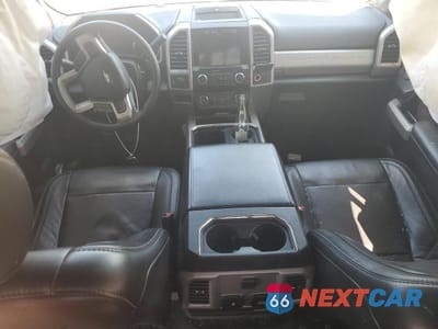 Zdjęcie 8 z 12 samochodu: 2019 FORD F350 SUPER DUTY VIN:1FT8W3BT1KED23473 - miniatura