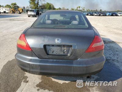Zdjęcie 6 z 12 samochodu: 2003 HONDA ACCORD EX VIN:1HGCM72643A009215 - miniatura