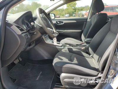 Zdjęcie 7 z 12 samochodu: 2015 NISSAN SENTRA S VIN:3N1AB7AP9FL674259 - miniatura