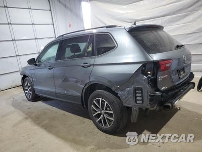 Drugie zdjęcie samochodu z przodu: 2019 VOLKSWAGEN TIGUAN SE VIN:3VV2B7AX8KM154240 - miniatura