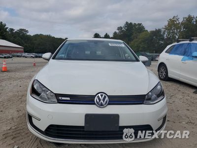Piąte zdjęcie samochodu w środku: 2016 VOLKSWAGEN E-GOLF SE VIN:WVWKP7AU4GW913754 - miniatura
