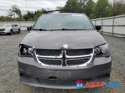 Piąte zdjęcie samochodu w środku: 2015 DODGE GRAND CARAVAN SE VIN:2C4RDGBG1FR659590 - miniatura