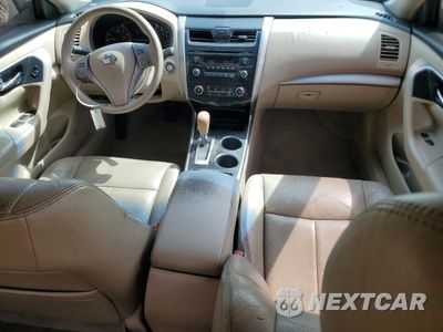 Zdjęcie 8 z 12 samochodu: 2013 NISSAN ALTIMA 2.5 VIN:1N4AL3AP4DC141690 - miniatura