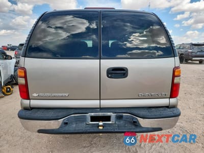 Zdjęcie 6 z 13 samochodu: 2003 CHEVROLET SUBURBAN C1500 VIN:3GNEC16Z53G257882 - miniatura