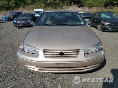 Piąte zdjęcie samochodu w środku: 1999 TOYOTA CAMRY LE VIN:JT2BG22K2X0277444 - miniatura