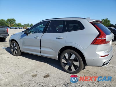 Drugie zdjęcie samochodu z przodu: 2025 VOLVO XC60 ULTRA VIN:YV4H60RM7S1008033 - miniatura