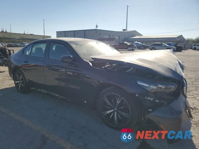 Czwarte zdjęcie samochodu z boku: 2024 BMW 530 I VIN:WBA43FJ09RCR15139 - miniatura