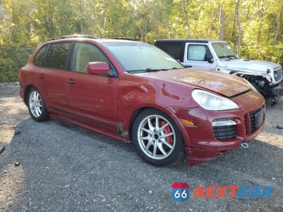 Czwarte zdjęcie samochodu z boku: 2008 PORSCHE CAYENNE GTS VIN:WP1AD29P18LA75142 - miniatura