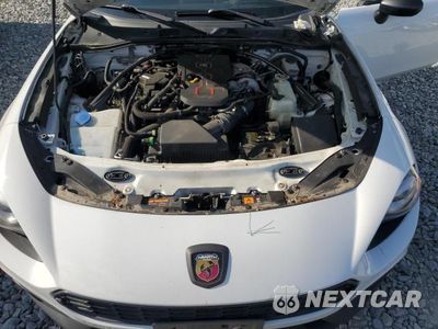 Zdjęcie 11 z 12 samochodu: 2017 FIAT 124 SPIDER CLASSICA VIN:JC1NFAEK4H0108246 - miniatura
