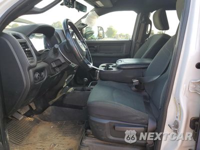 Zdjęcie 7 z 13 samochodu: 2021 RAM 2500 TRADESMAN VIN:3C6UR5CL4MG523962 - miniatura