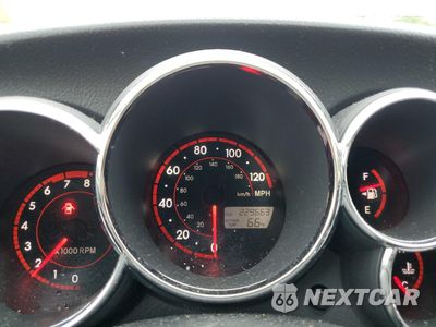 Zdjęcie 9 z 12 samochodu: 2006 TOYOTA COROLLA MATRIX XR VIN:2T1KR32E66C606667 - miniatura