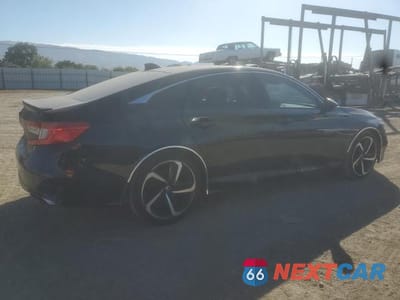 Trzecie zdjęcie samochodu z tyłu: 2018 HONDA ACCORD SPORT VIN:1HGCV1F38JA032343 - miniatura