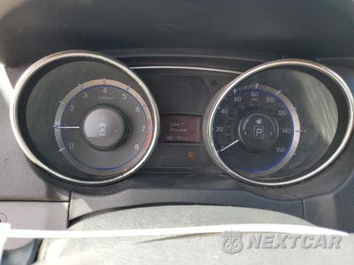 Zdjęcie 9 z 14 samochodu: 2011 HYUNDAI SONATA SE VIN:5NPEC4AC8BH097533 - miniatura