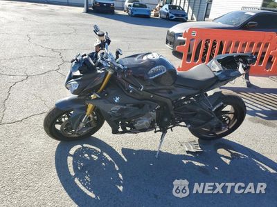 Trzecie zdjęcie samochodu z tyłu: 2018 BMW S 1000 R VIN:WB10D6208JZ762183 - miniatura