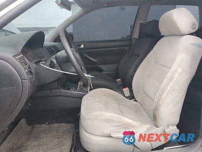 Zdjęcie 7 z 14 samochodu: 2001 VOLKSWAGEN GOLF GL TDI VIN:WVWBP21J21W070766 - miniatura