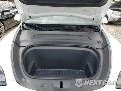 Zdjęcie 11 z 13 samochodu: 2024 TESLA MODEL Y VIN:7SAYGDED6RF098213 - miniatura