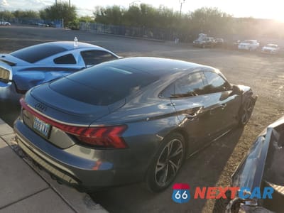 Trzecie zdjęcie samochodu z tyłu: 2023 AUDI E-TRON GT PRESTIGE VIN:WAUEJBFW2P7007931 - miniatura