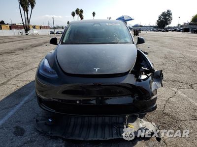 Piąte zdjęcie samochodu w środku: 2024 TESLA MODEL Y VIN:7SAYGAEE2RF124457 - miniatura