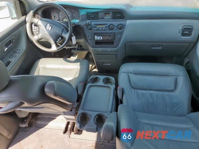 Zdjęcie 8 z 13 samochodu: 2003 HONDA ODYSSEY EXL VIN:5FNRL189X3B151991 - miniatura