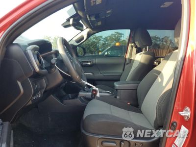 Zdjęcie 7 z 15 samochodu: 2022 TOYOTA TACOMA DOUBLE CAB VIN:3TYCZ5AN2NT094076 - miniatura